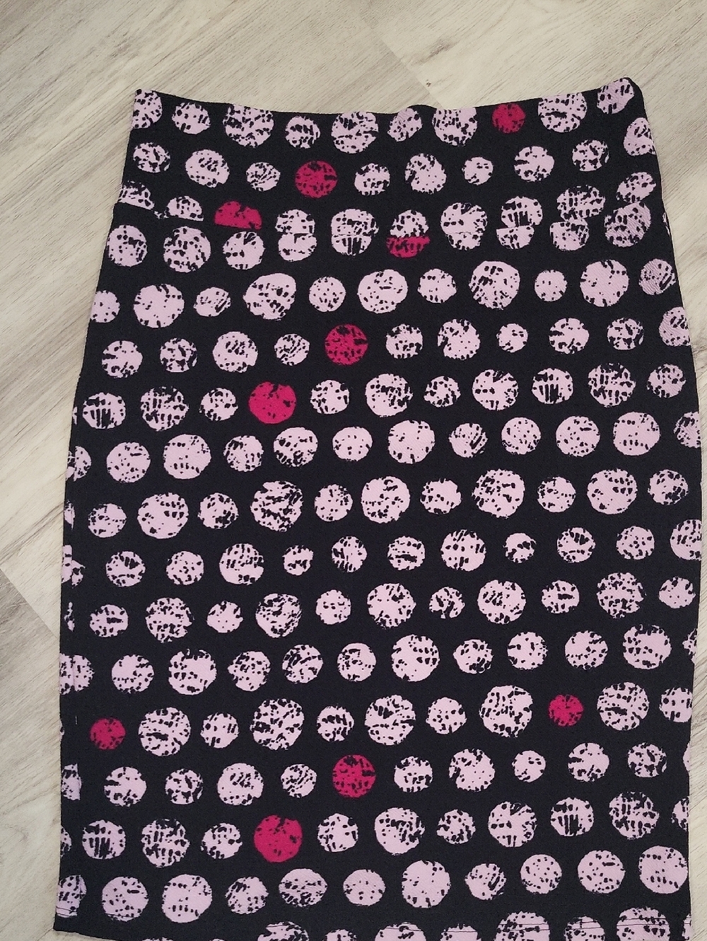 LuLaRoe Black Pencil Skirt with Light Pink and Magenta Dot Print